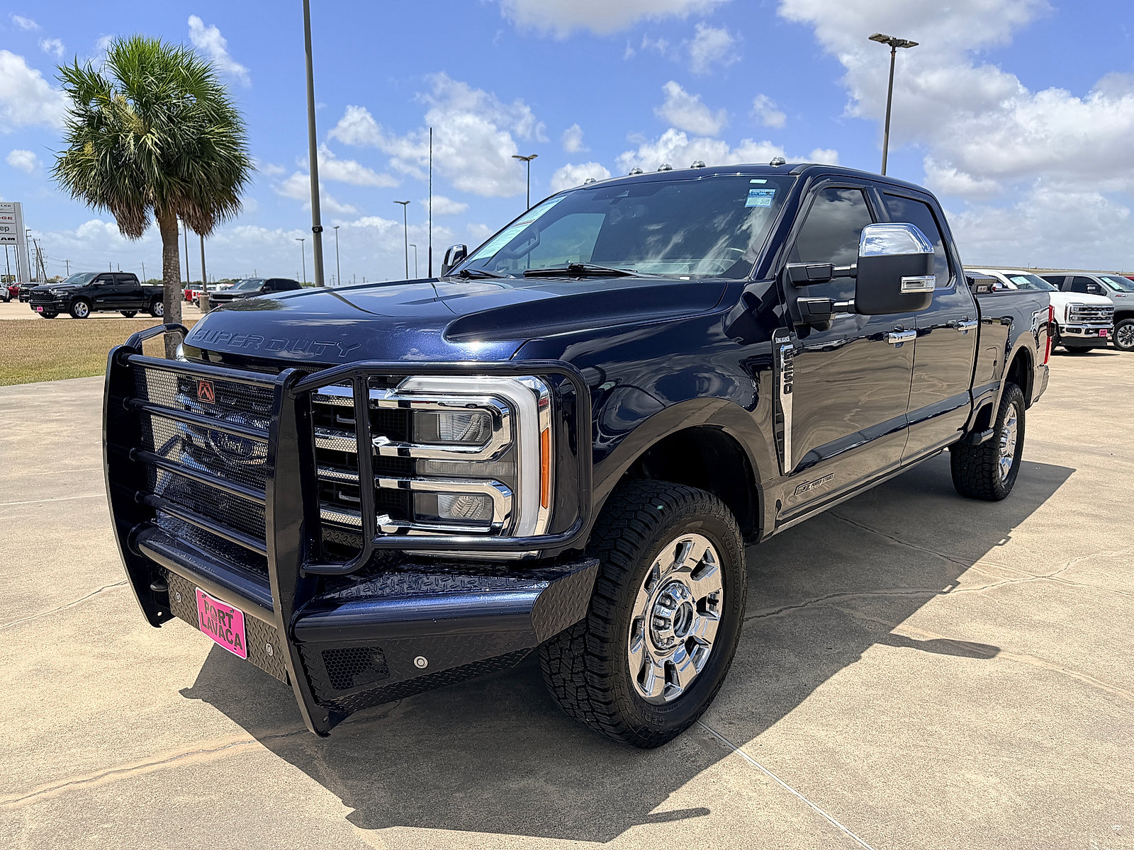 Used 2023 Ford F250 King Ranch w/ Chrome Package AWD/4WD image 3
