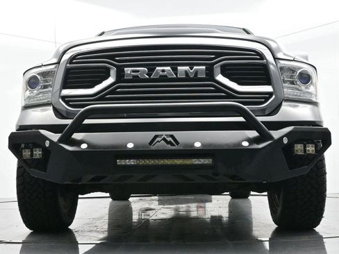 Used 2018 RAM 1500 Limited image 17