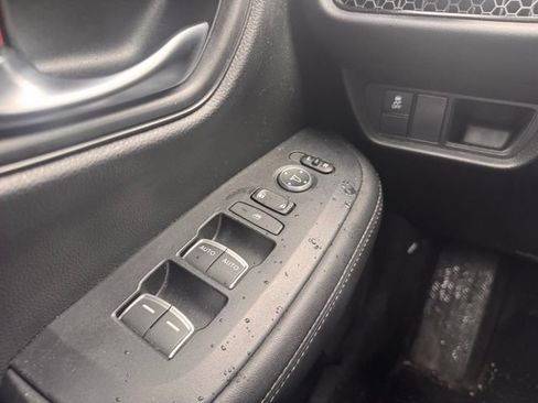 Used 2024 Honda HR-V EX-L image 18