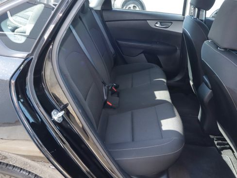 Used 2021 Kia Forte LXS FWD image 20