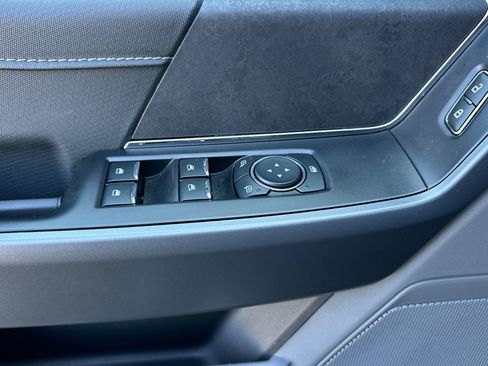 Used 2025 Ford F150 XLT w/ Equipment Group 301A Standard image 12