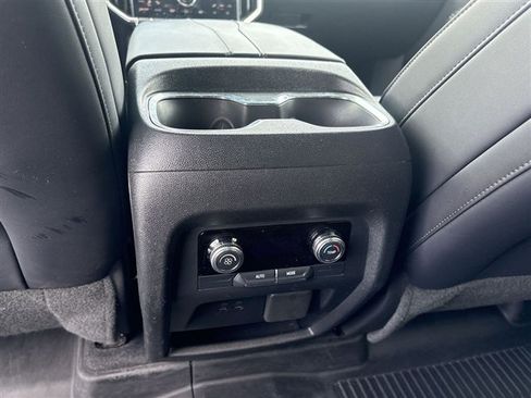 Used 2024 GMC Acadia Elevation w/ LPO, Floor Liner Package FWD image 21