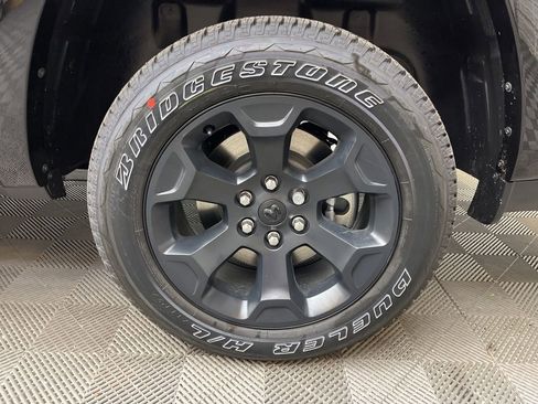 New 2026 RAM 1500 4x4 Crew Cab image 4
