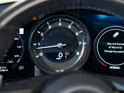 Used 2020 Porsche 911 Carrera S RWD image 19