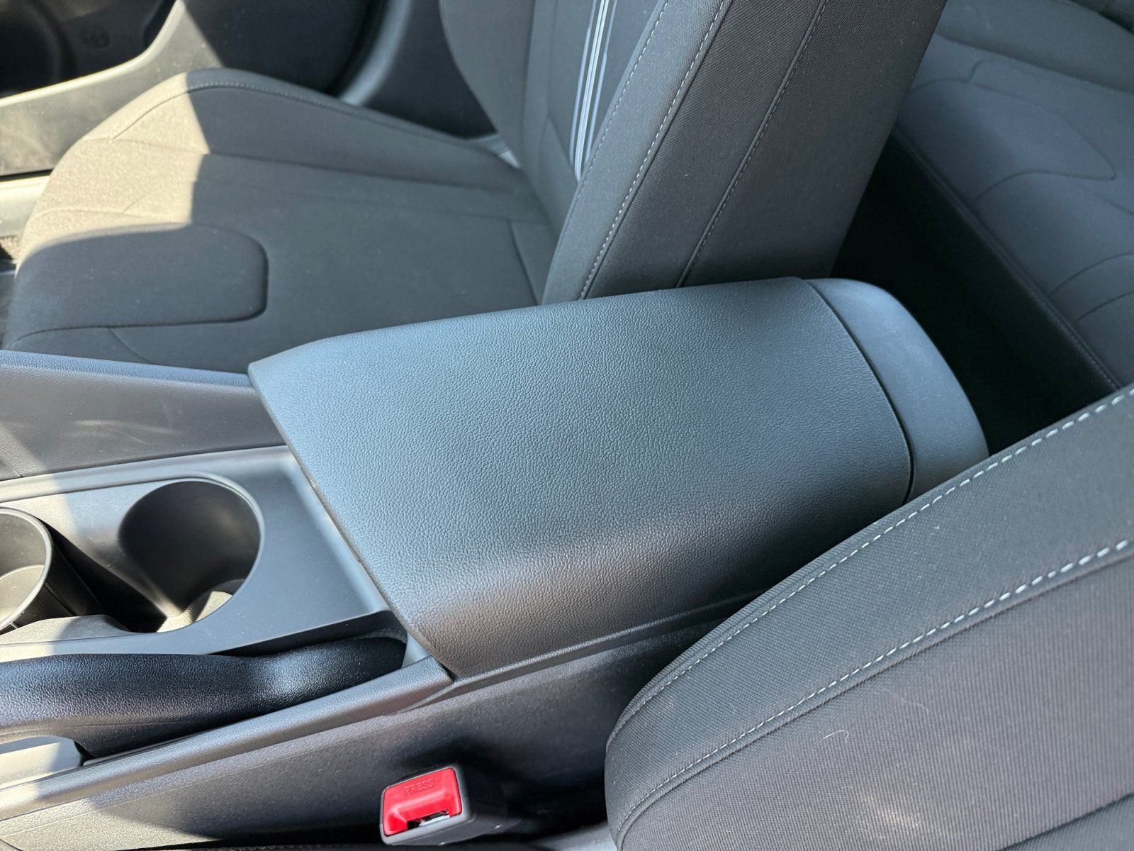 Certified 2026 Hyundai Elantra Sport FWD image 14