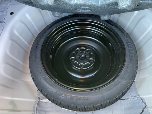 Used 2024 Nissan Altima 2.5 SV image 33