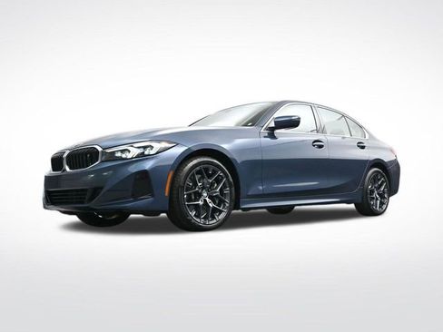 Used 2025 BMW 330i Sedan image 37