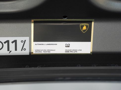 Used 2019 Lamborghini Huracan LP 580-2 RWD image 24