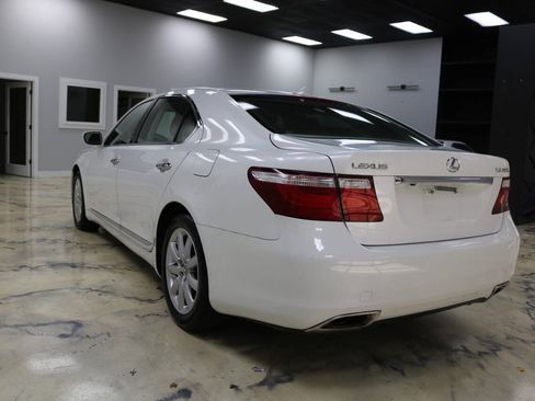Used 2008 Lexus LS 460 L w/ Preferred Accessory Pkg RWD image 28