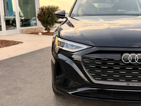 Used 2024 Audi Q8 e-tron Premium AWD/4WD image 6