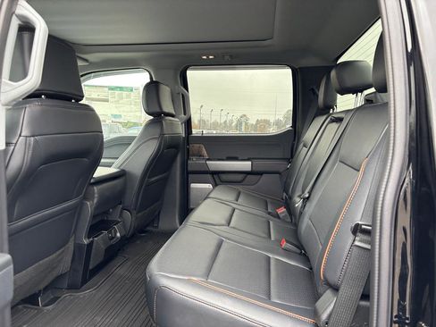 New 2025 Ford F250 Lariat w/ Black Appearance Package image 11