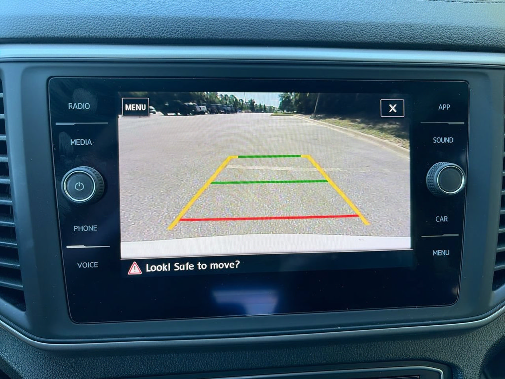 Used 2020 Volkswagen Atlas Cross Sport SE FWD image 20