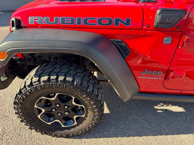 Used 2023 Jeep Wrangler Unlimited Rubicon 4xe w/ Steel Bumper Group AWD/4WD image 8