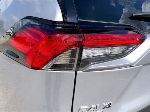 Certified 2025 Toyota RAV4 LE image 28
