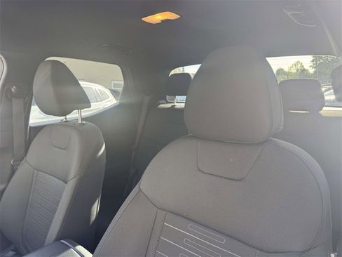 Used 2023 Hyundai Santa Cruz SE image 18