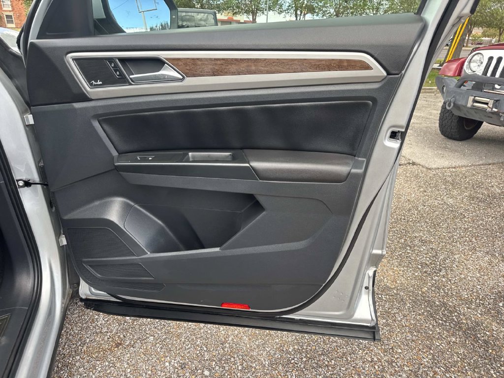 Used 2019 Volkswagen Atlas SEL Premium AWD/4WD image 15