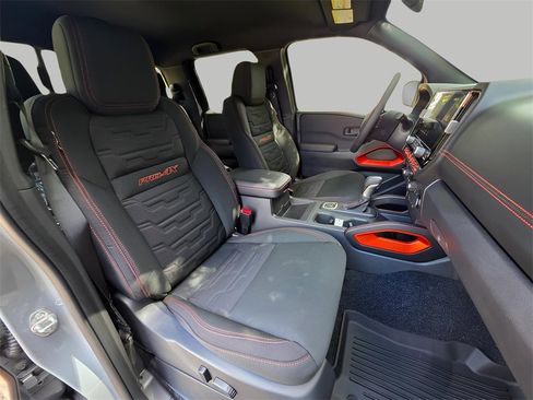 New 2026 Nissan Frontier PRO-4X w/ Pro-4x Convenience Package image 11