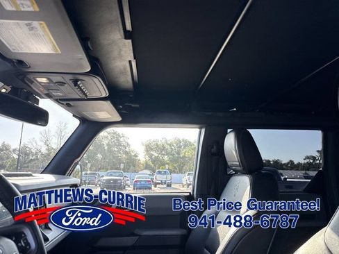Certified 2023 Ford Bronco Badlands w/ Sasquatch Package AWD/4WD image 11