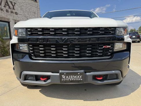 Used 2019 Chevrolet Silverado 1500 Custom Trail Boss AWD/4WD image 3