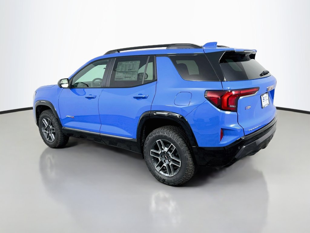 Certified 2026 GMC Terrain AT4 w/ Technology Package II AWD/4WD image 5