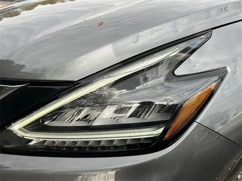 Certified 2023 Nissan Murano S image 7