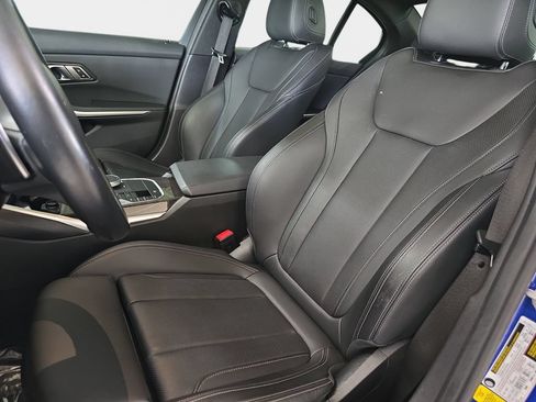 Used 2023 BMW 330i Sedan w/ M Sport Package RWD image 17