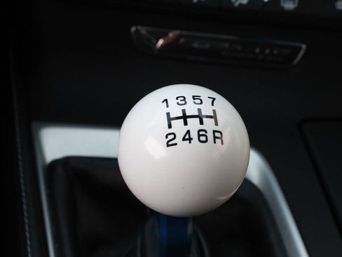 Used 2015 Chevrolet Corvette Stingray Coupe w/ 2LT Preferred Equipment Group image 19