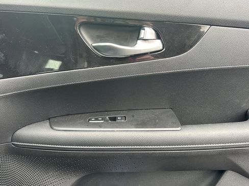 Certified 2024 Kia Forte GT-Line w/ GT-Line Premium Package image 20