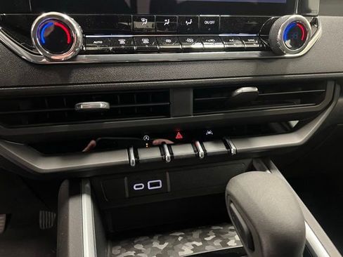 New 2026 Chevrolet Colorado Trail Boss AWD/4WD image 10