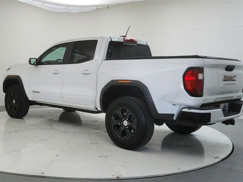 Used 2024 GMC Canyon Elevation image 5