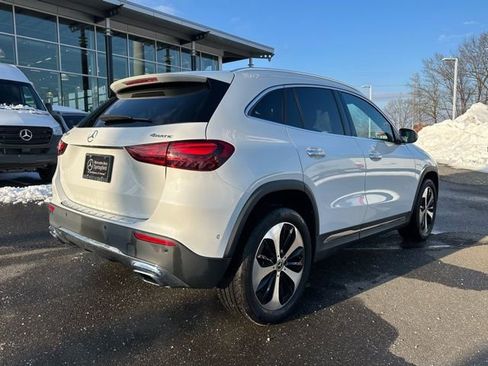 Used 2024 Mercedes-Benz GLA 250 4MATIC image 7