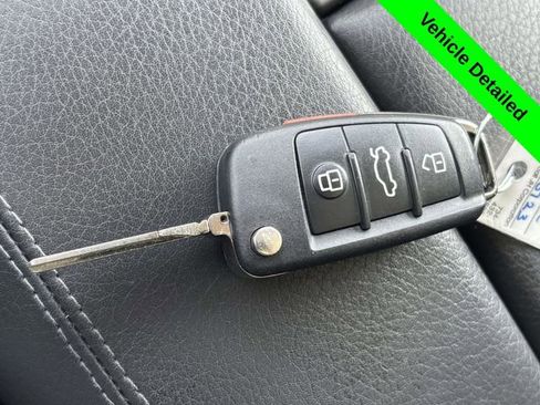 Used 2013 Audi Q7 3.0T Premium Plus w/ Premium Plus Pkg image 26