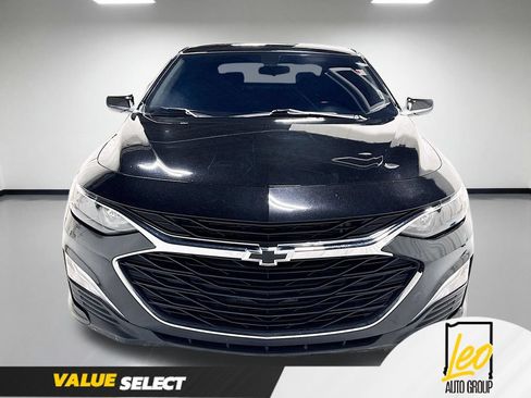 Used 2020 Chevrolet Malibu RS FWD image 2