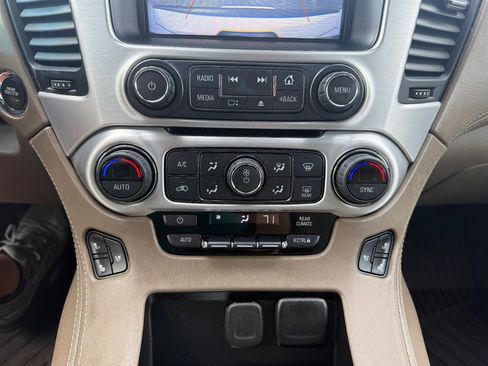 Used 2019 GMC Yukon XL SLT w/ Open Road Package image 25