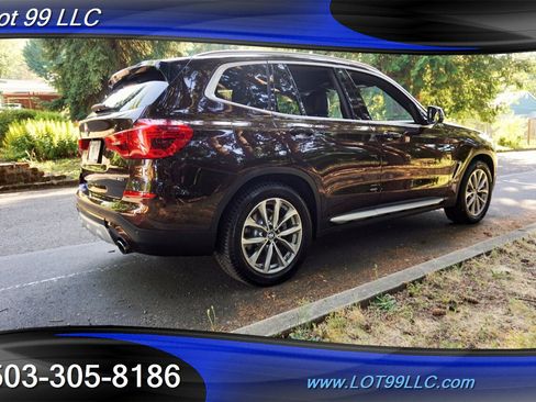 Used 2019 BMW X3 xDrive30i w/ Driving Assistance Package image 9