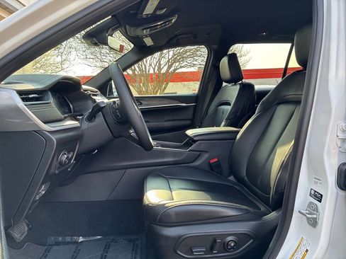 New 2026 Jeep Grand Cherokee Limited image 10