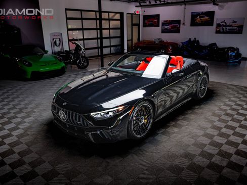 Used 2022 Mercedes-Benz SL 55 AMG 4MATIC image 3