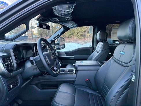 New 2026 Ford F250 Platinum w/ Tremor Off-Road Package image 9