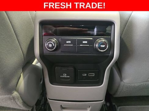 Used 2020 GMC Acadia SLE w/ Driver Convenience Package AWD/4WD image 34