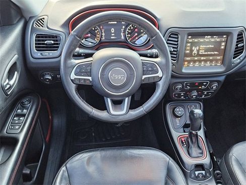 Used 2018 Jeep Compass Trailhawk w/ Leather Interior Group image 5