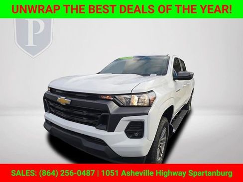 New 2024 Chevrolet Colorado LT w/ LT Convenience Package II image 11