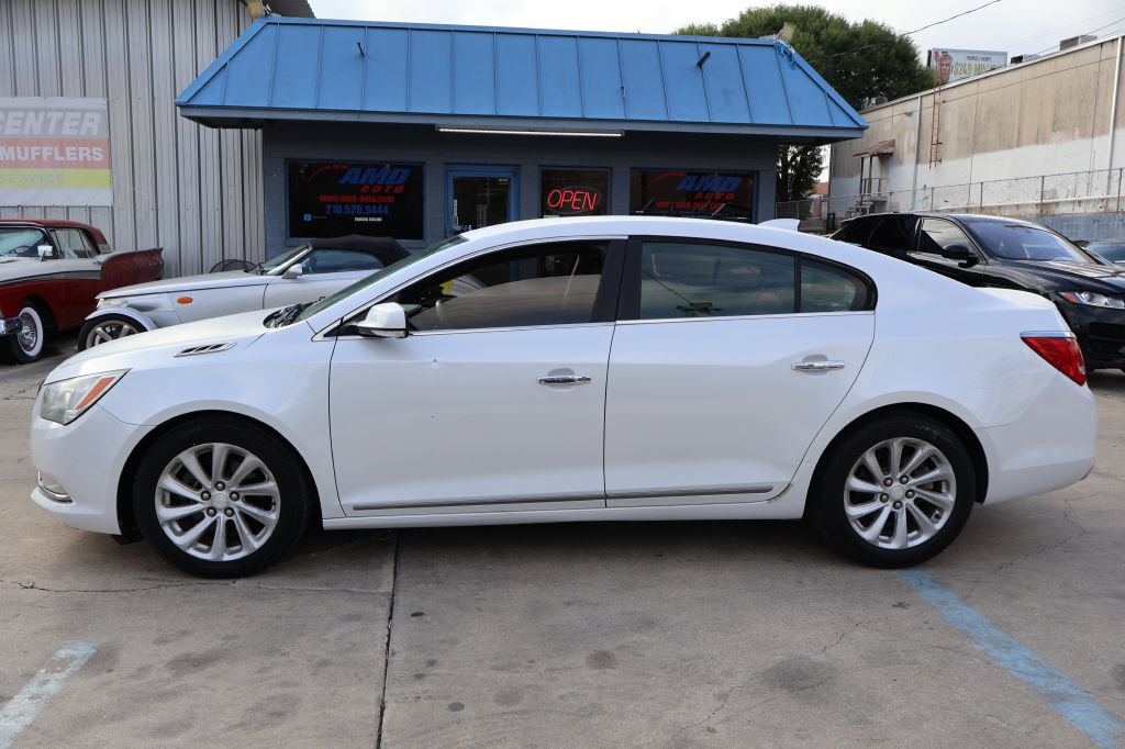 Used 2016 Buick LaCrosse Leather FWD image 4