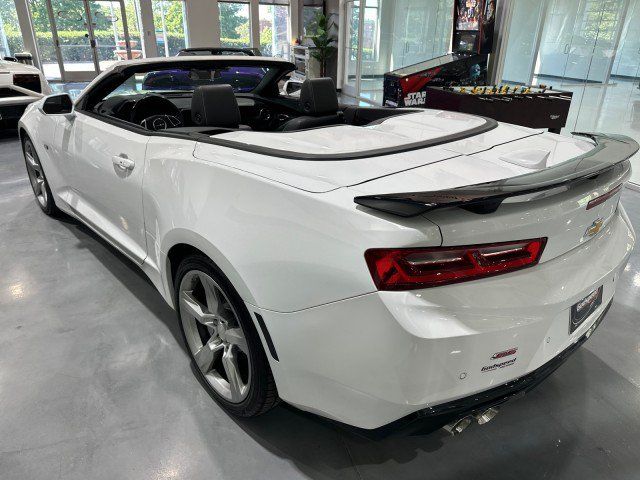 Used 2016 Chevrolet Camaro SS RWD image 28