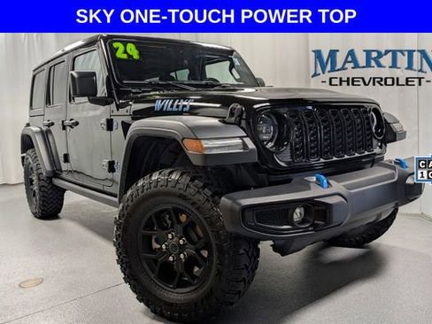 Used 2024 Jeep Wrangler Unlimited AWD/4WD image 1