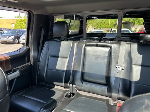 Used 2017 Ford F150 Lariat w/ Equipment Group 502A Luxury AWD/4WD image 45