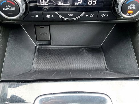 Used 2018 MAZDA CX-5 Touring image 15