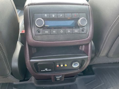 Used 2016 Buick Enclave Premium AWD/4WD image 36