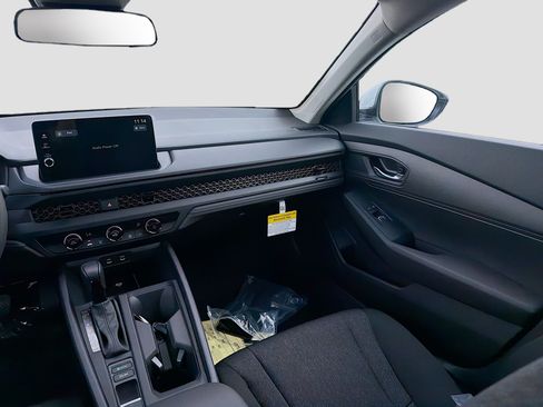 New 2026 Honda Accord LX image 18