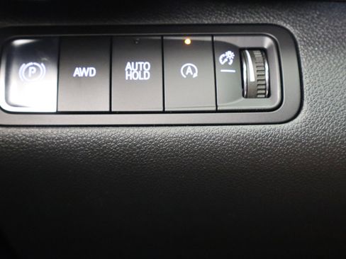 New 2026 Chevrolet Equinox ACTIV AWD/4WD image 34