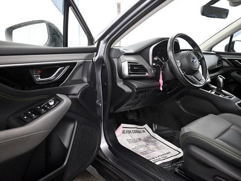 Used 2021 Subaru Outback Onyx Edition XT image 3